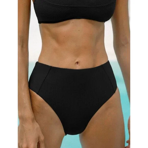 Berlook Black Two Piece Swimsuit Bikini Size Large Moderate Bottoms NEW W Bag